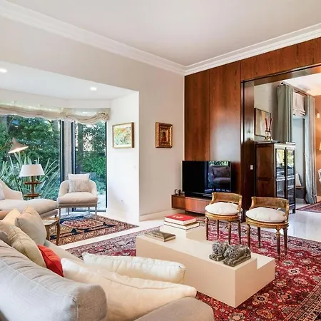 Duque House - Private Luxury